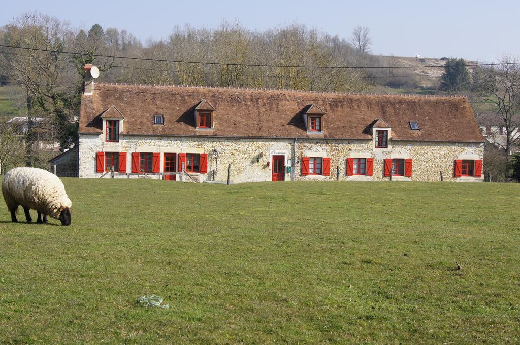 Chambres d'Hôtes L'Orée des Vignes Saint-Pere  Exterior foto